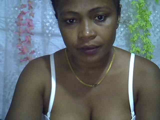 Sexywife1 webcam