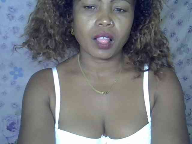 Sexywife1 webcam