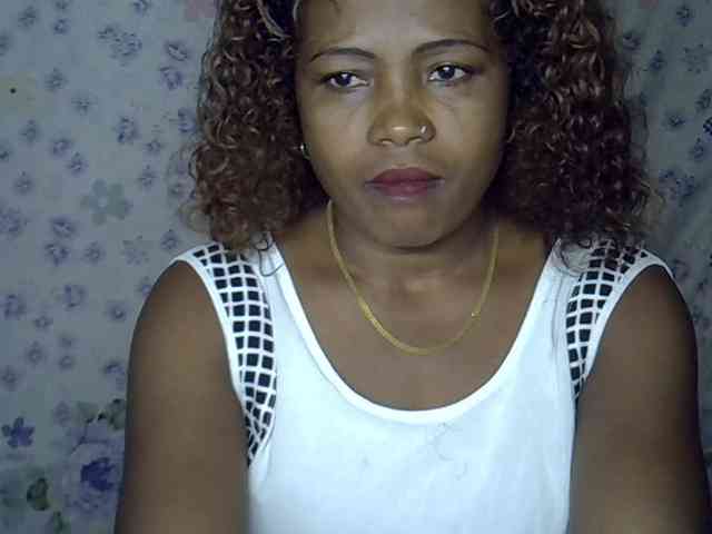 Sexywife1 webcam