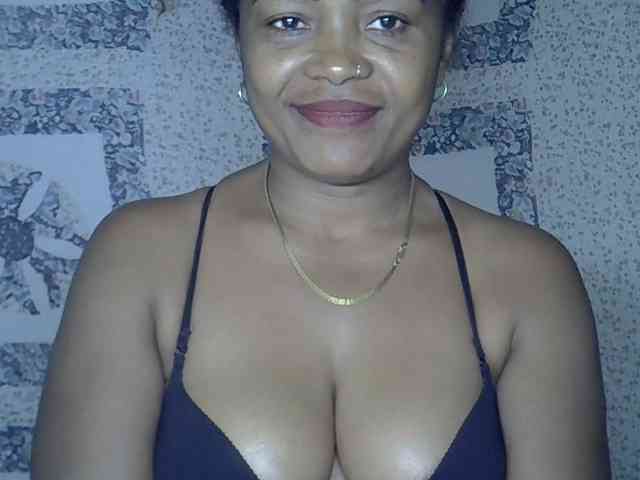Sexywife1 webcam