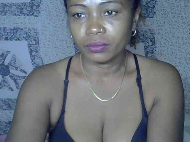 Sexywife1 webcam