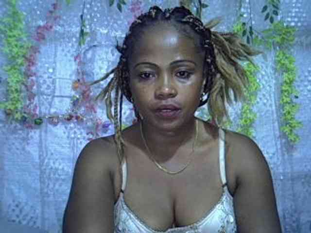 Sexywife1 webcam