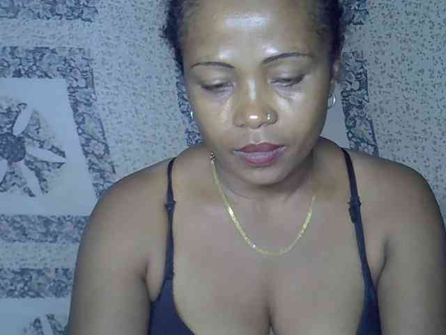 Sexywife1 webcam