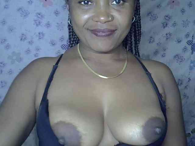 Sexywife1 webcam