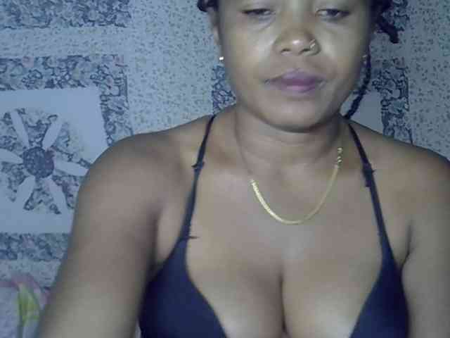 Sexywife1 webcam