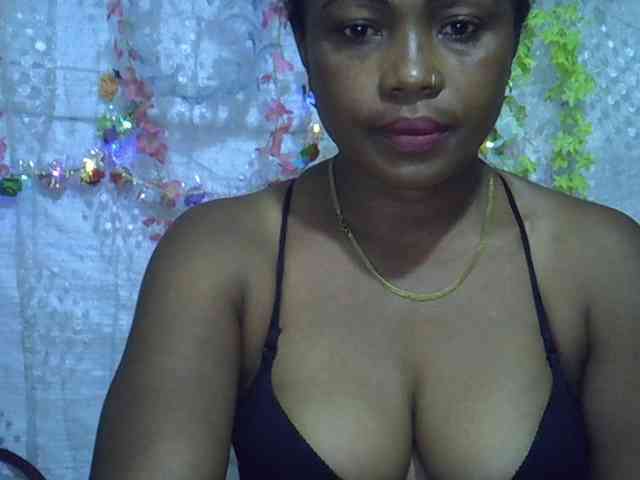 Sexywife1 webcam