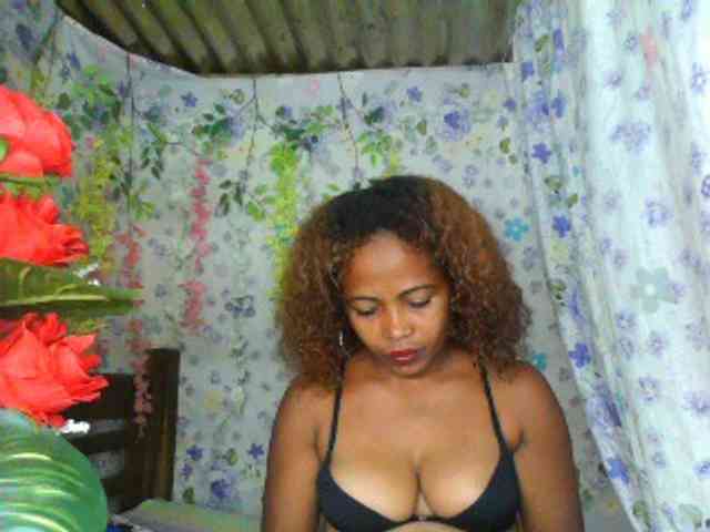 Sexywife1 webcam
