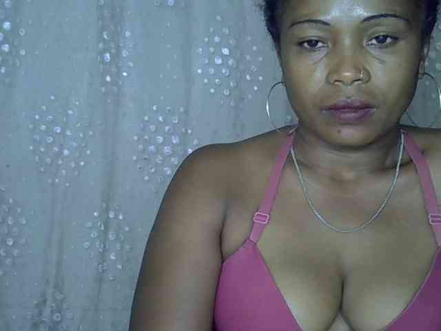 Sexywife1 webcam