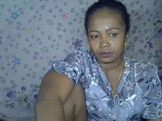 Sexywife1 webcam