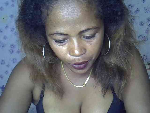 Sexywife1 webcam