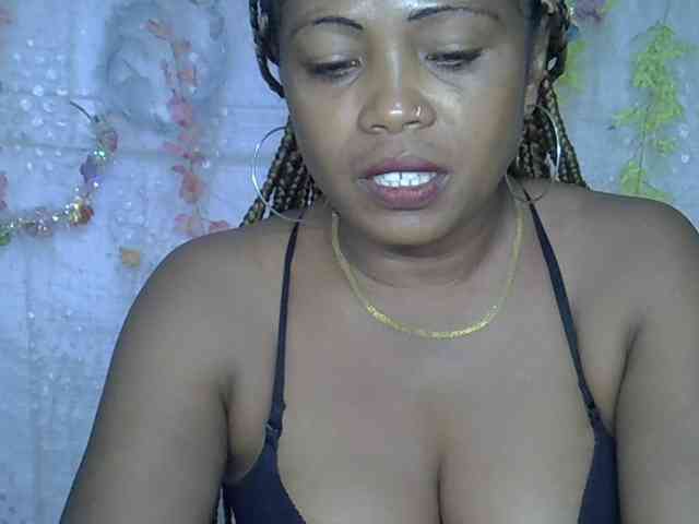 Modèle: Sexywife1
