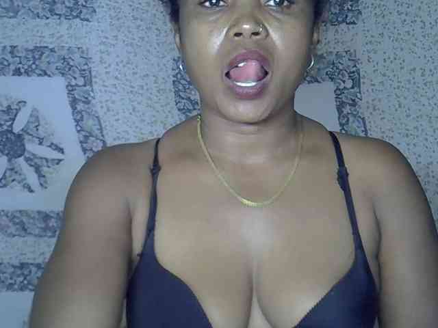 Sexywife1 webcam