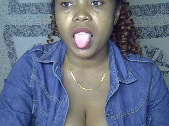 Sexywife1 webcam