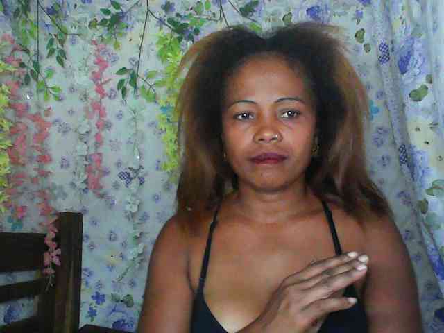 Sexywife1 webcam