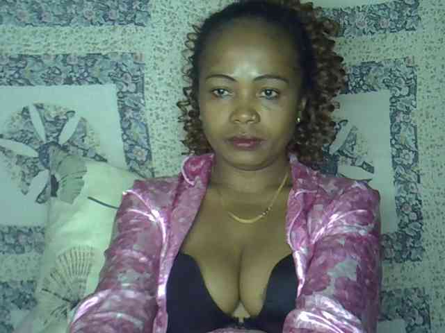 Sexywife1 webcam