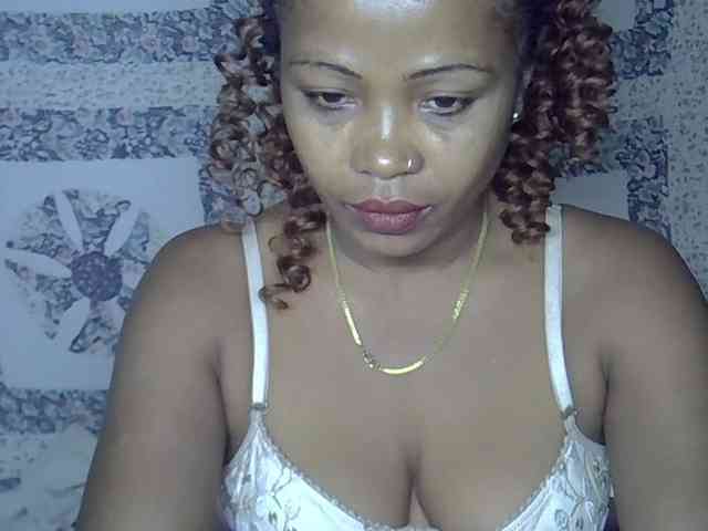 Modèle: Sexywife1