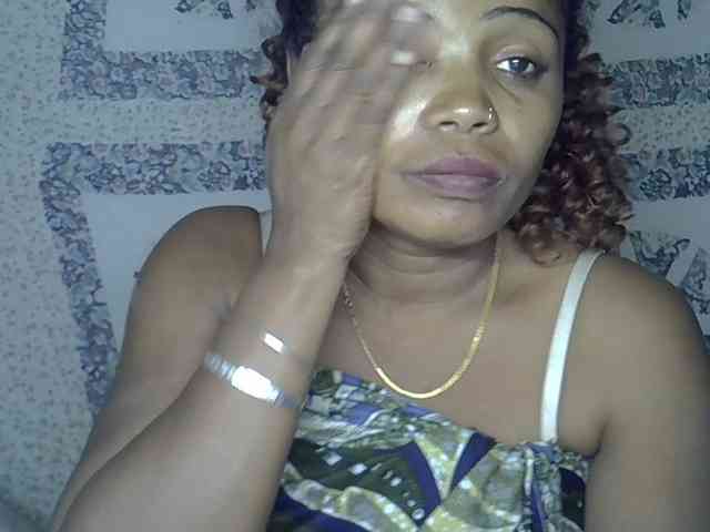 Sexywife1 webcam