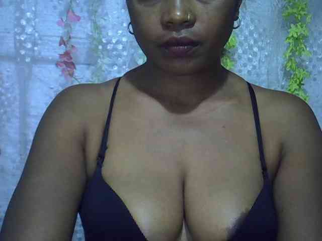 Sexywife1 webcam
