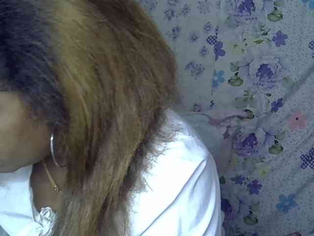 Sexywife1 webcam