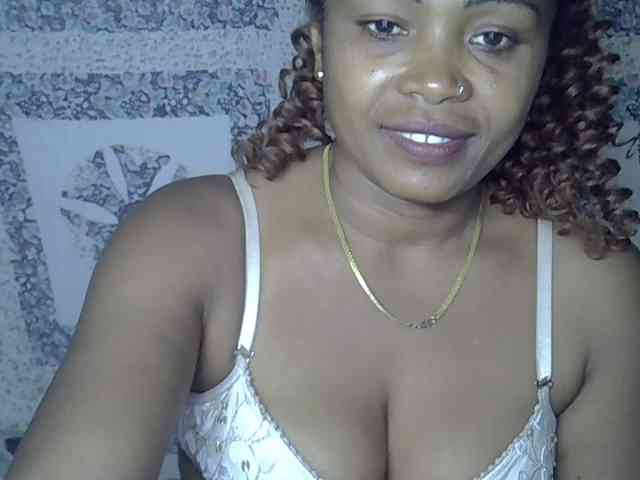 Sexywife1 webcam