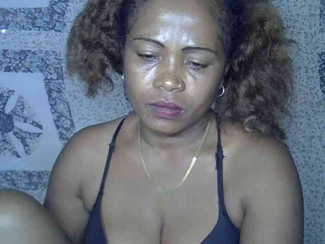 Sexywife1 webcam