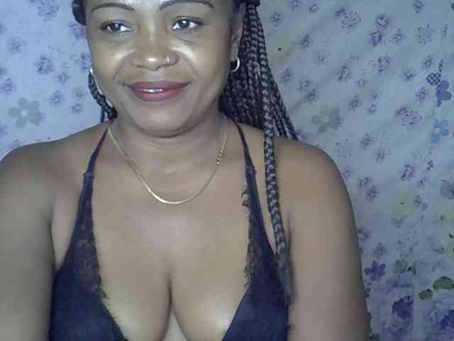 Sexywife1 webcam