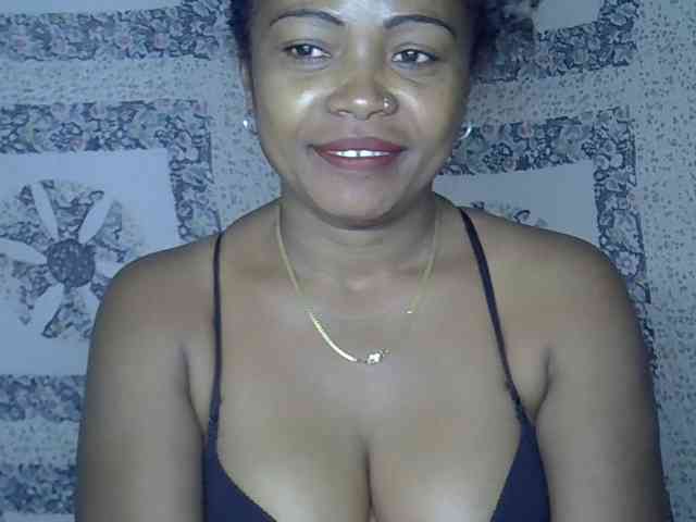 Sexywife1 webcam