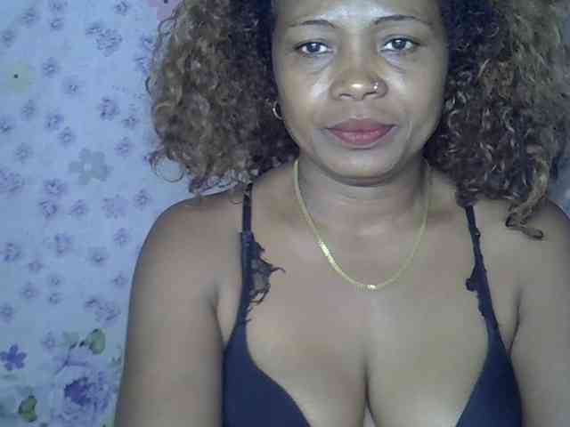 Sexywife1 webcam