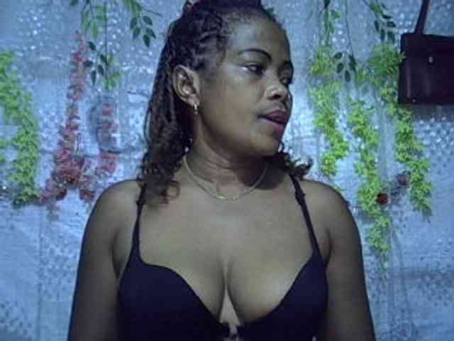 Sexywife1