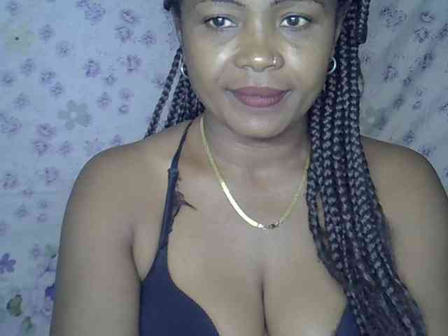Sexywife1 webcam
