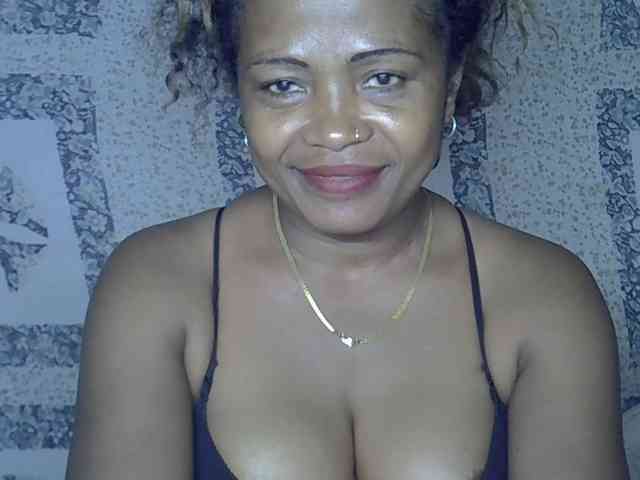 Sexywife1 webcam