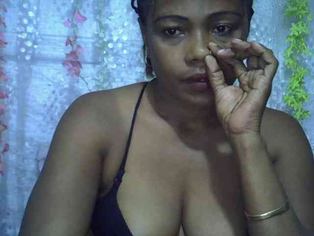 Sexywife1 webcam