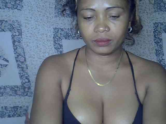 Sexywife1 webcam