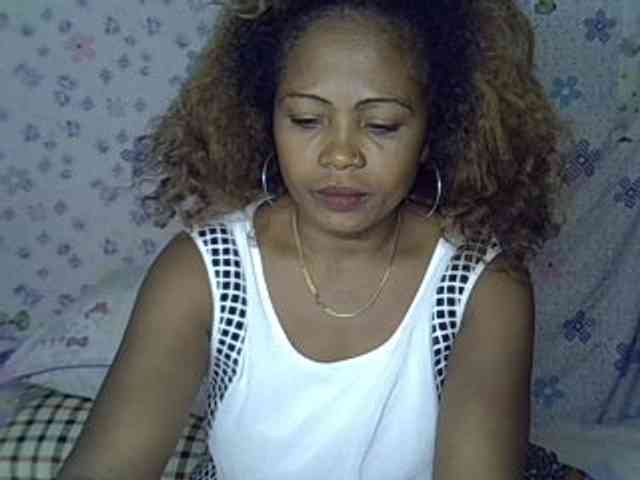 Sexywife1 webcam