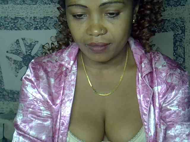 Sexywife1 webcam