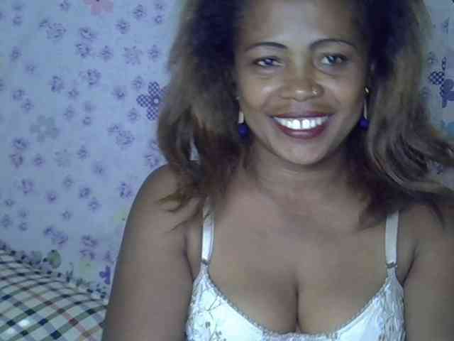 Sexywife1 webcam