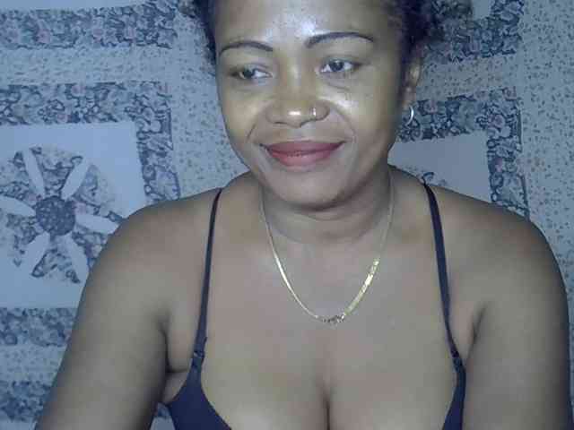 Sexywife1 webcam