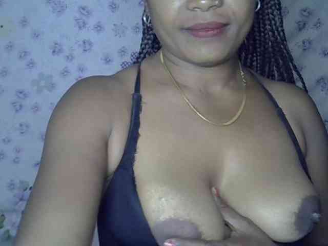Sexywife1 webcam