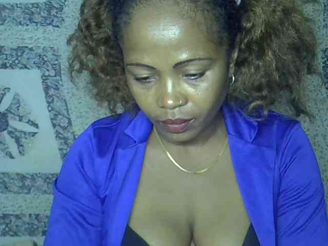 Sexywife1 webcam