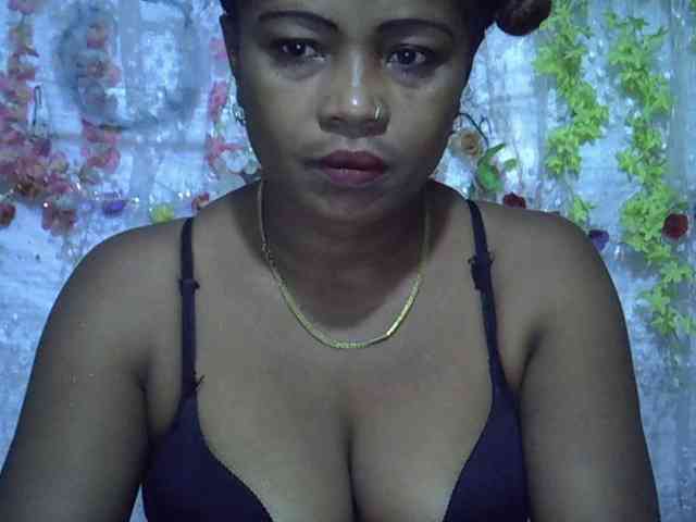 Modèle: Sexywife1