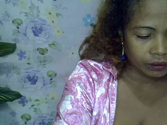 Sexywife1 webcam
