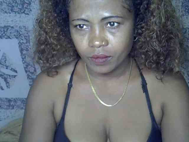 Sexywife1 webcam