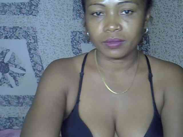 Sexywife1 webcam