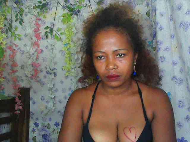 Sexywife1 webcam