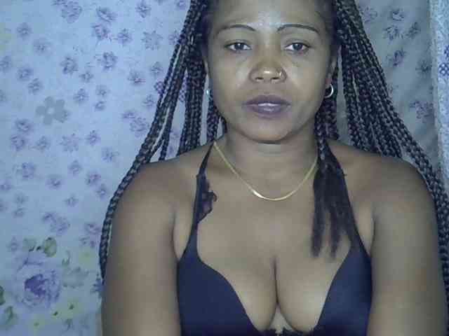 Sexywife1 webcam