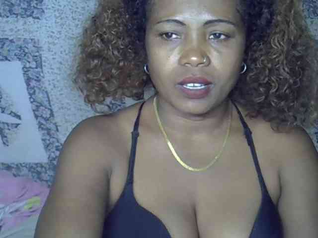 Sexywife1 webcam