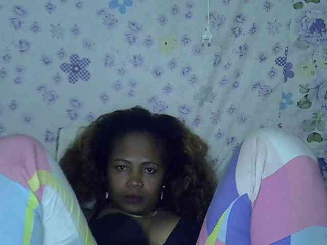 Sexywife1 webcam