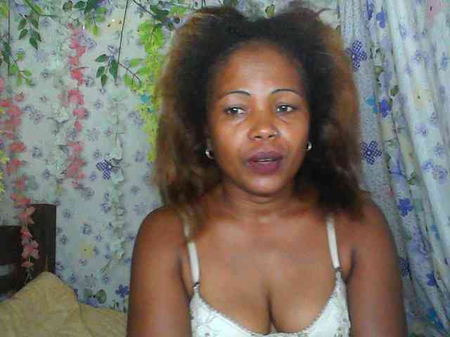 Sexywife1 webcam