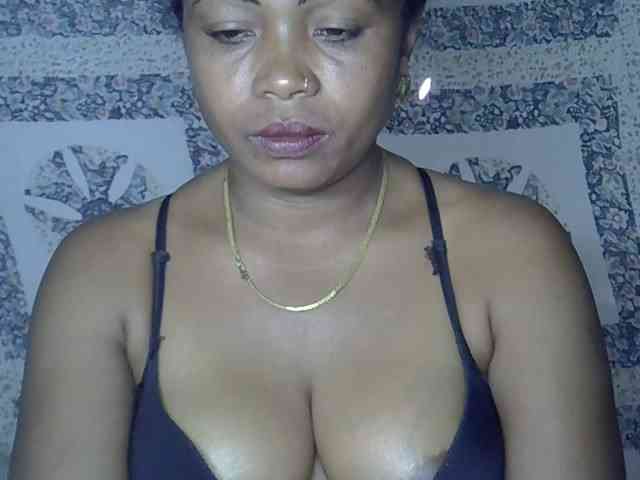 Sexywife1 webcam