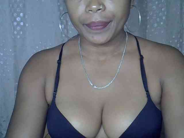 Sexywife1 webcam